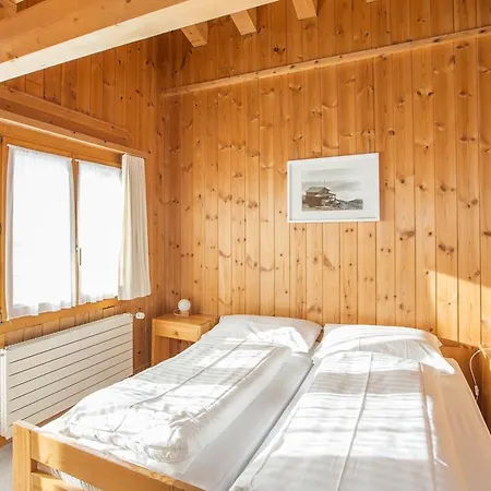 Berghaus Nagens-- Nur Mit Der Gondelbahn Erreichbar Flims