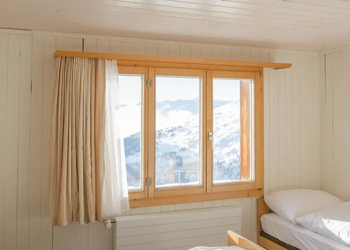 Berghaus Nagens-- Nur Mit Der Gondelbahn Erreichbar Hostel Flims