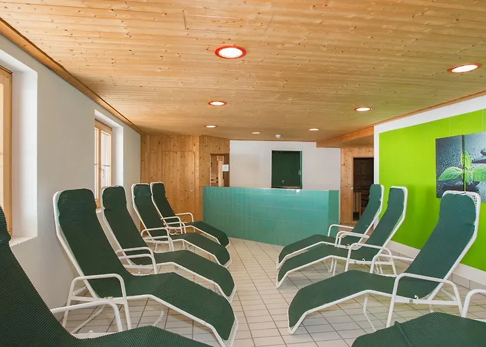 Berghaus Nagens-- Nur Mit Der Gondelbahn Erreichbar * Flims